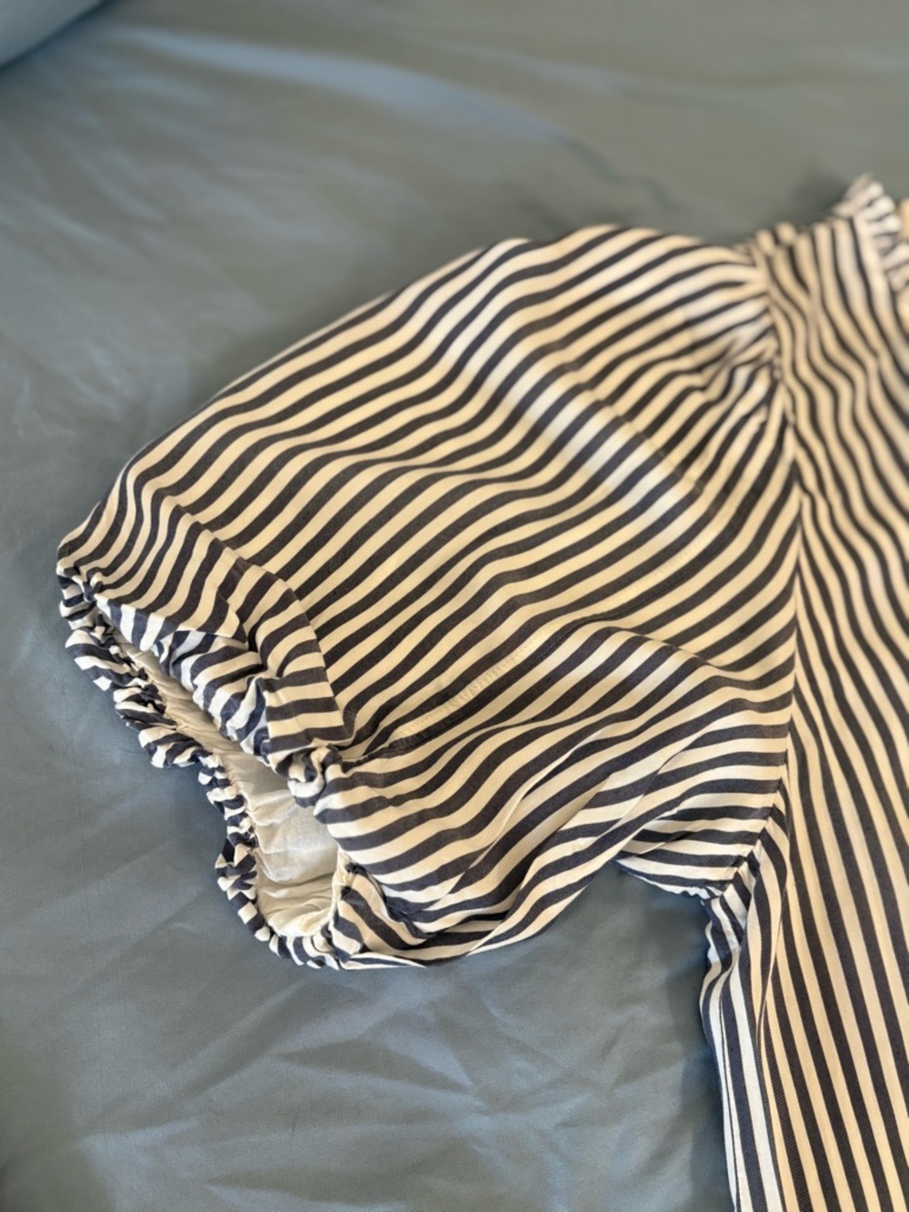 Ann Taylor Factory Blue White Striped Balloon Puff Sleeve Blouse XL Petite - Picture 7 of 10